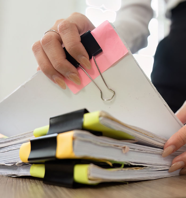 Organizing technical documents and paperwork for technical writing